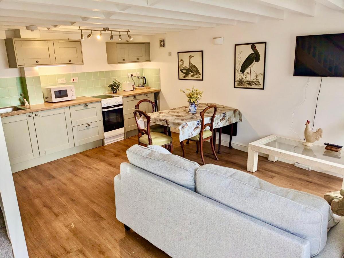2 Stable Cottage, Llanbethery Llancarfan Экстерьер фото